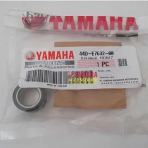 Yamaha-ROLLER-PULLEY-44D-E7632-00-SPARE-PARTS-STRONG-MOTO-CENTRUM-INC