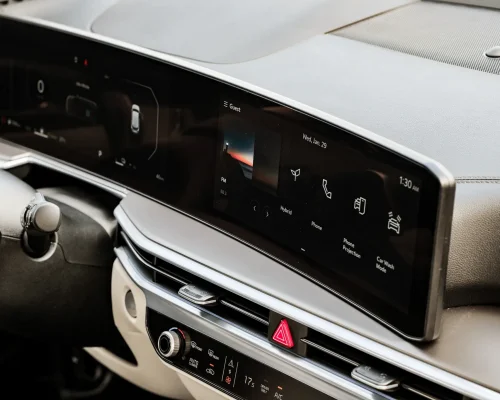 Panoramic curved display