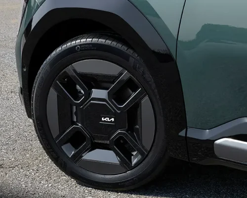 21-inch wheel design exclusive for GT-Line
