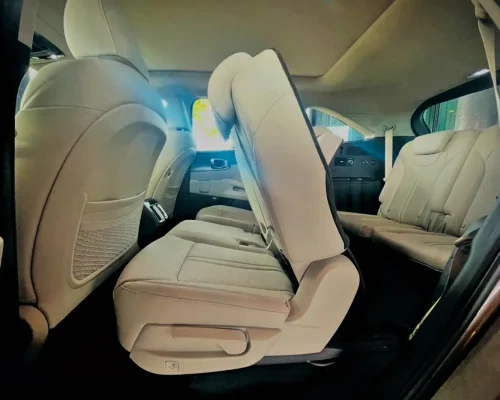 2nd row one-touch walk-in system